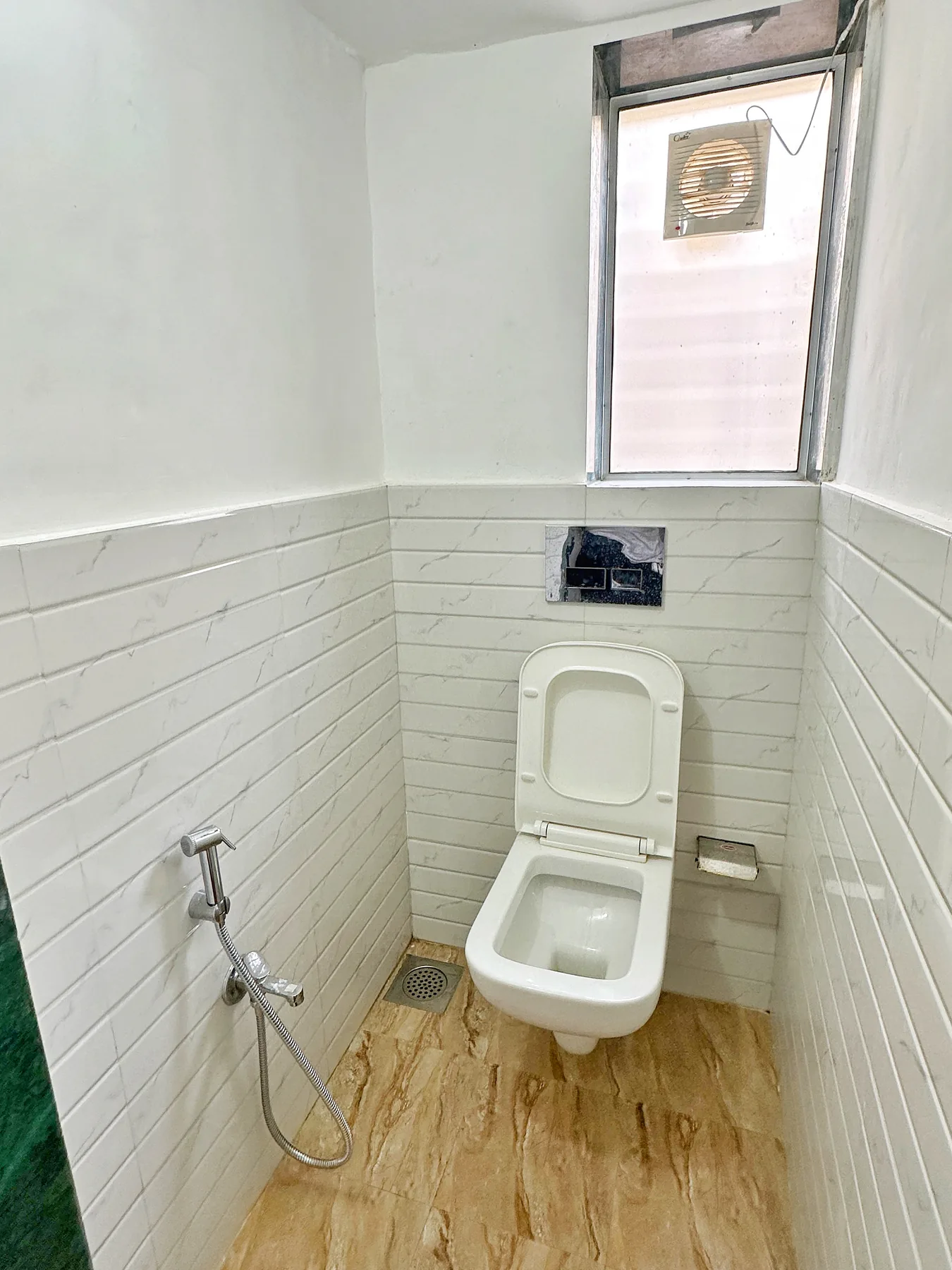 Morparia Cottage interior 9